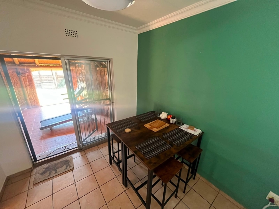 3 Bedroom Property for Sale in Geelhoutpark North West